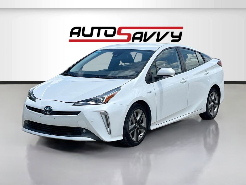 Used 2022 Toyota Prius Limited FWD image 3