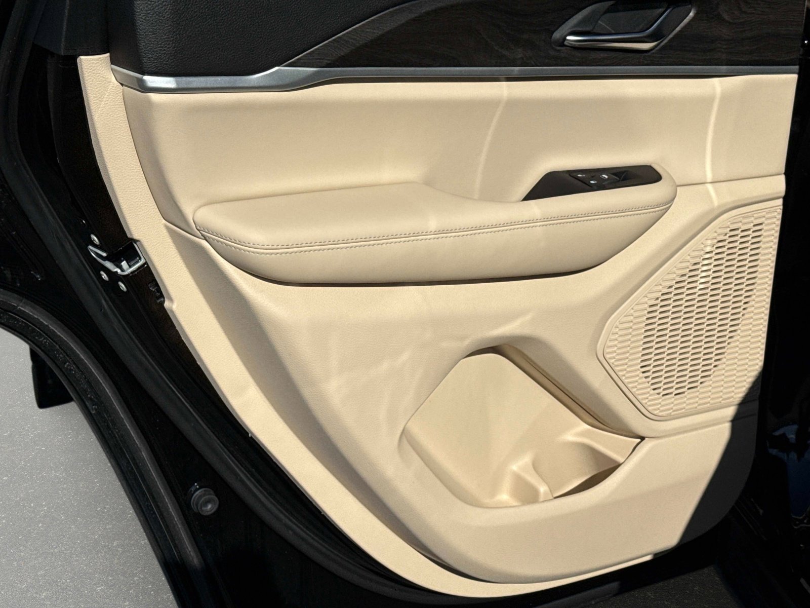 New 2025 Jeep Grand Cherokee Limited AWD/4WD image 14