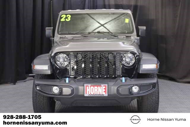 Used 2023 Jeep Wrangler Unlimited image 2