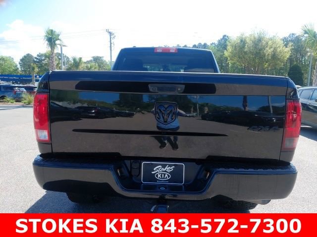 Used 2018 RAM 1500 Express w/ Black Ram 1500 Express Group image 6