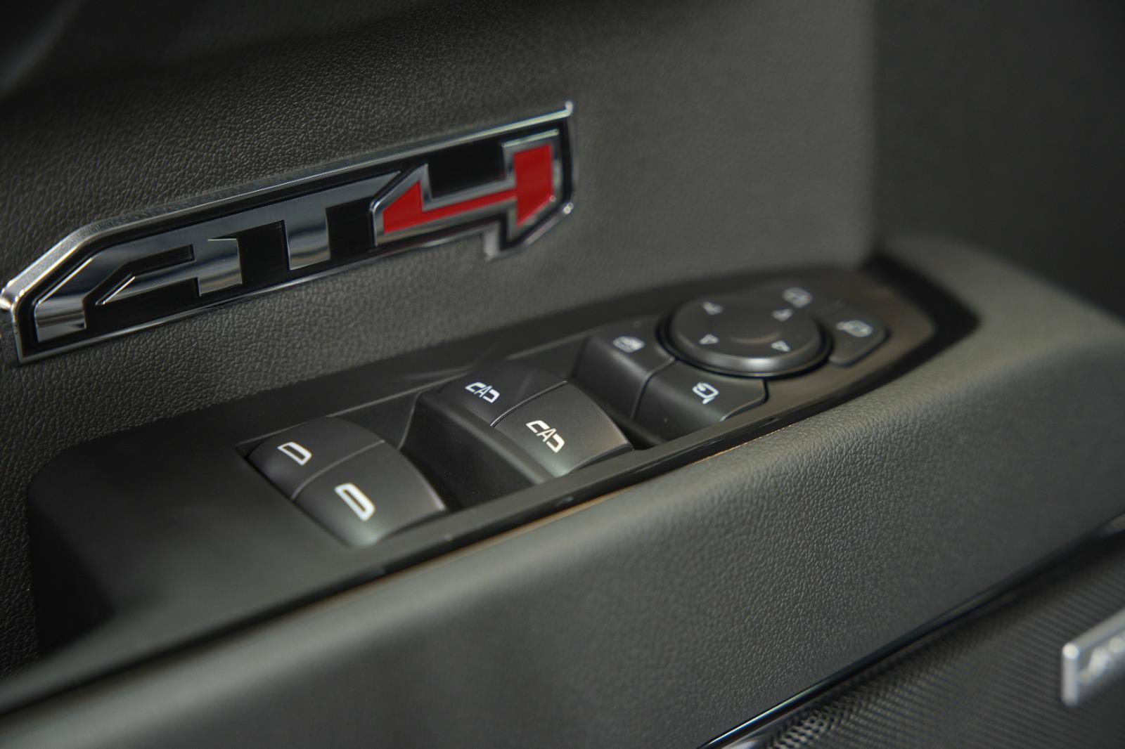 New 2026 GMC Sierra 1500 AT4 w/ AT4 Premium Package AWD/4WD image 29