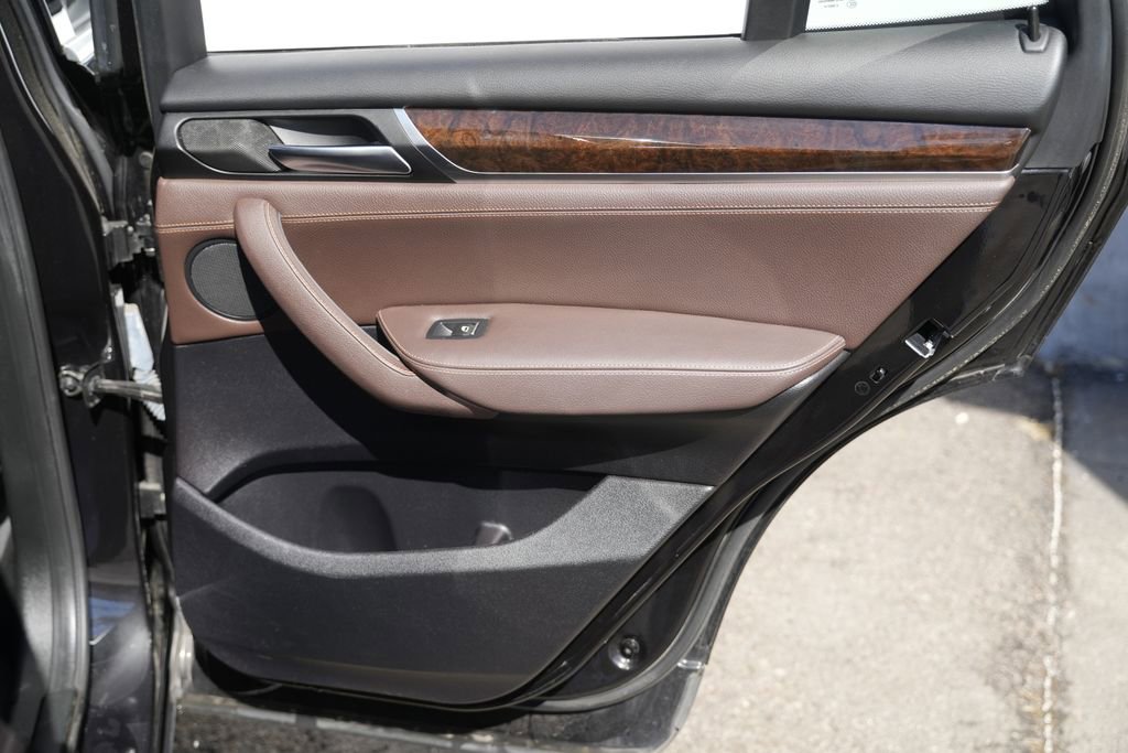 Used 2016 BMW X3 xDrive28i image 39