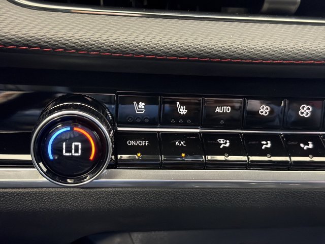 New 2027 Chevrolet Equinox RS w/ Safety and Technology Package AWD/4WD image 33