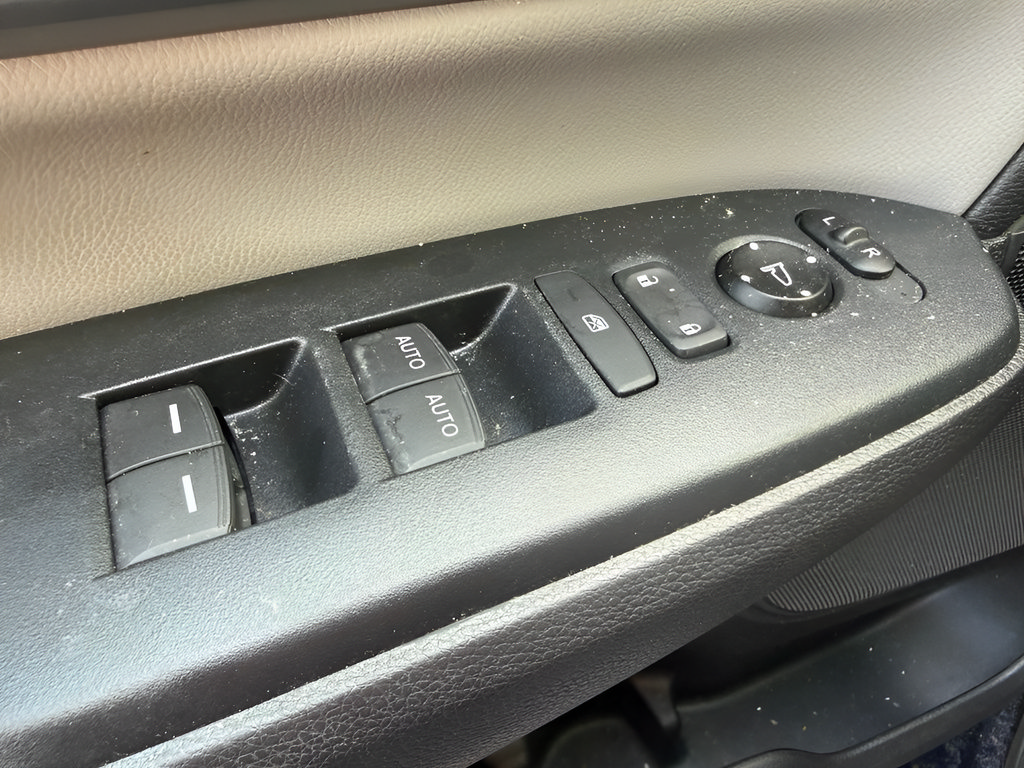 Certified 2017 Honda CR-V EX-L image 24