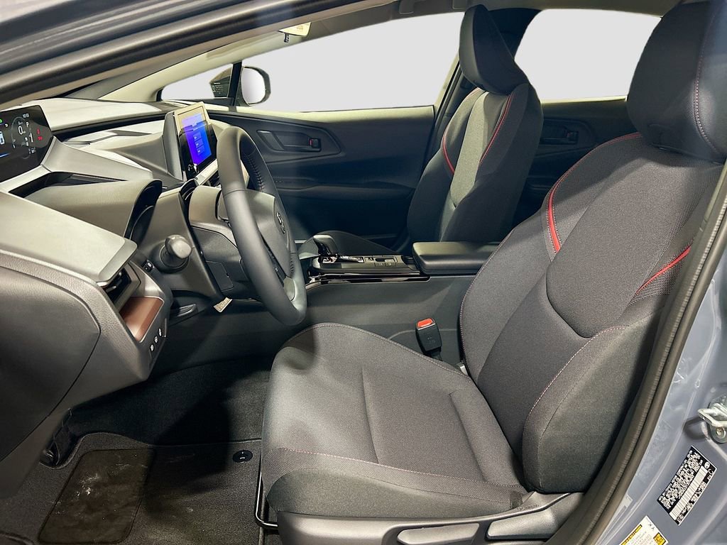 New 2026 Toyota Prius Plug-In Hybrid FWD image 17