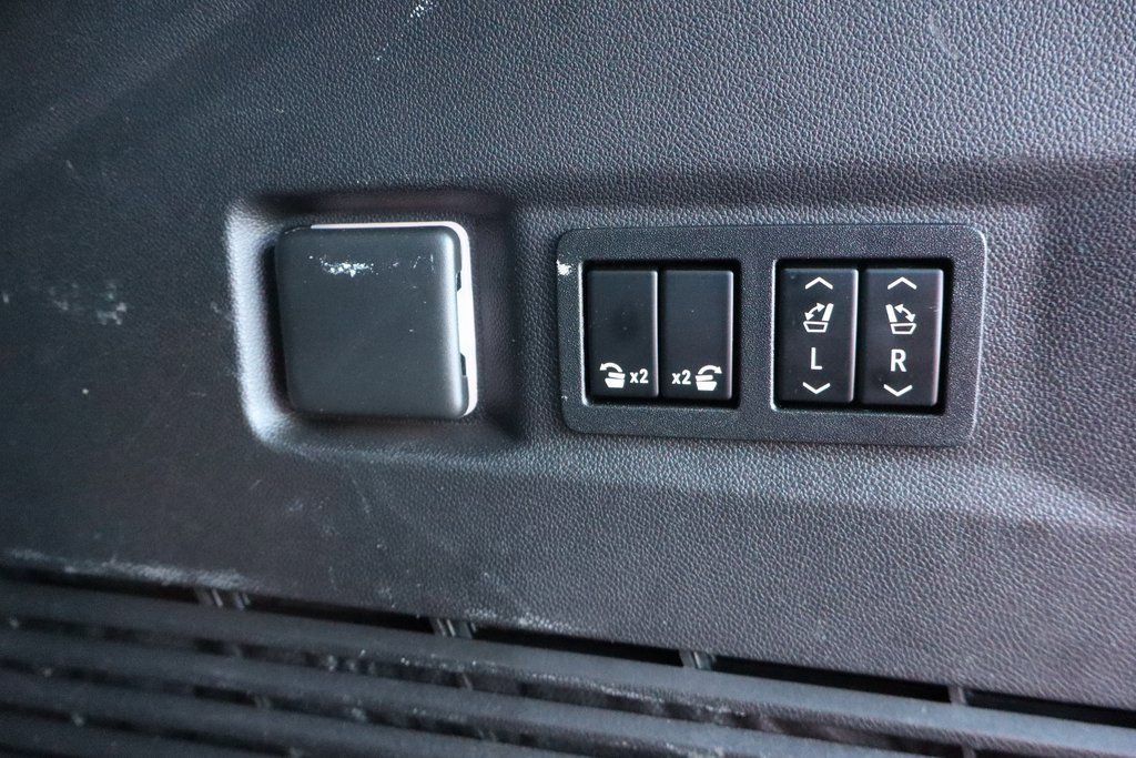 Used 2022 Chevrolet Tahoe High Country w/ Max Trailering Package image 24