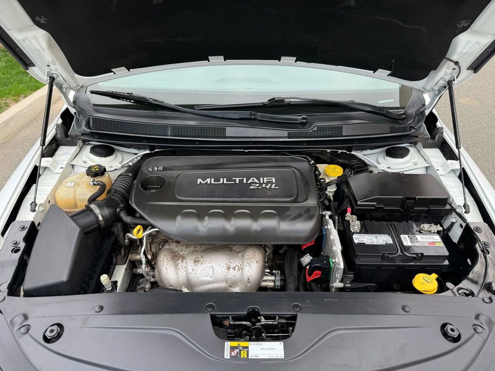 Used 2015 Chrysler 200 Limited w/ Convenience Group image 25