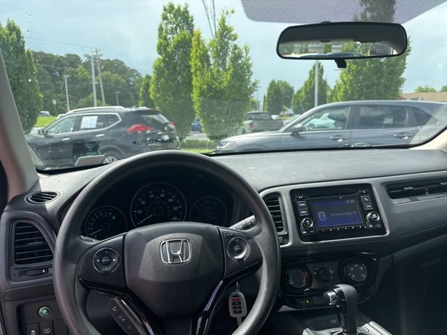 Certified 2021 Honda HR-V LX image 13