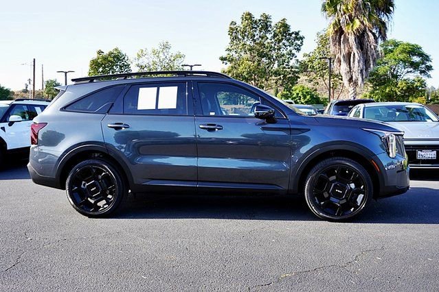 Used 2024 Kia Sorento SX AWD/4WD image 7