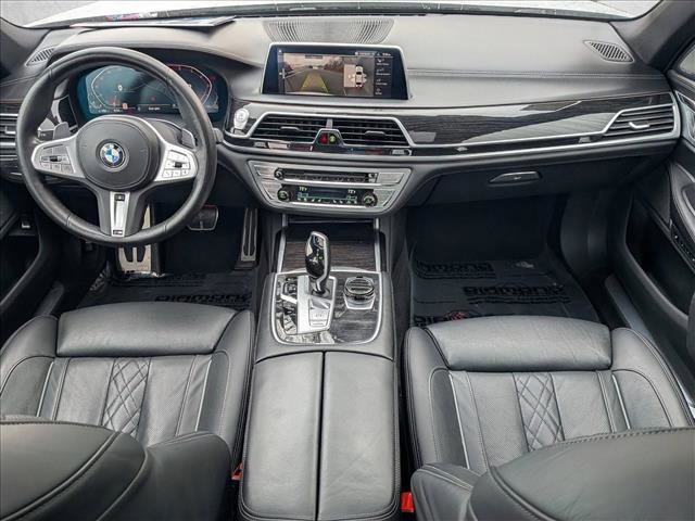 Used 2020 BMW 750i xDrive w/ Executive Package image 20