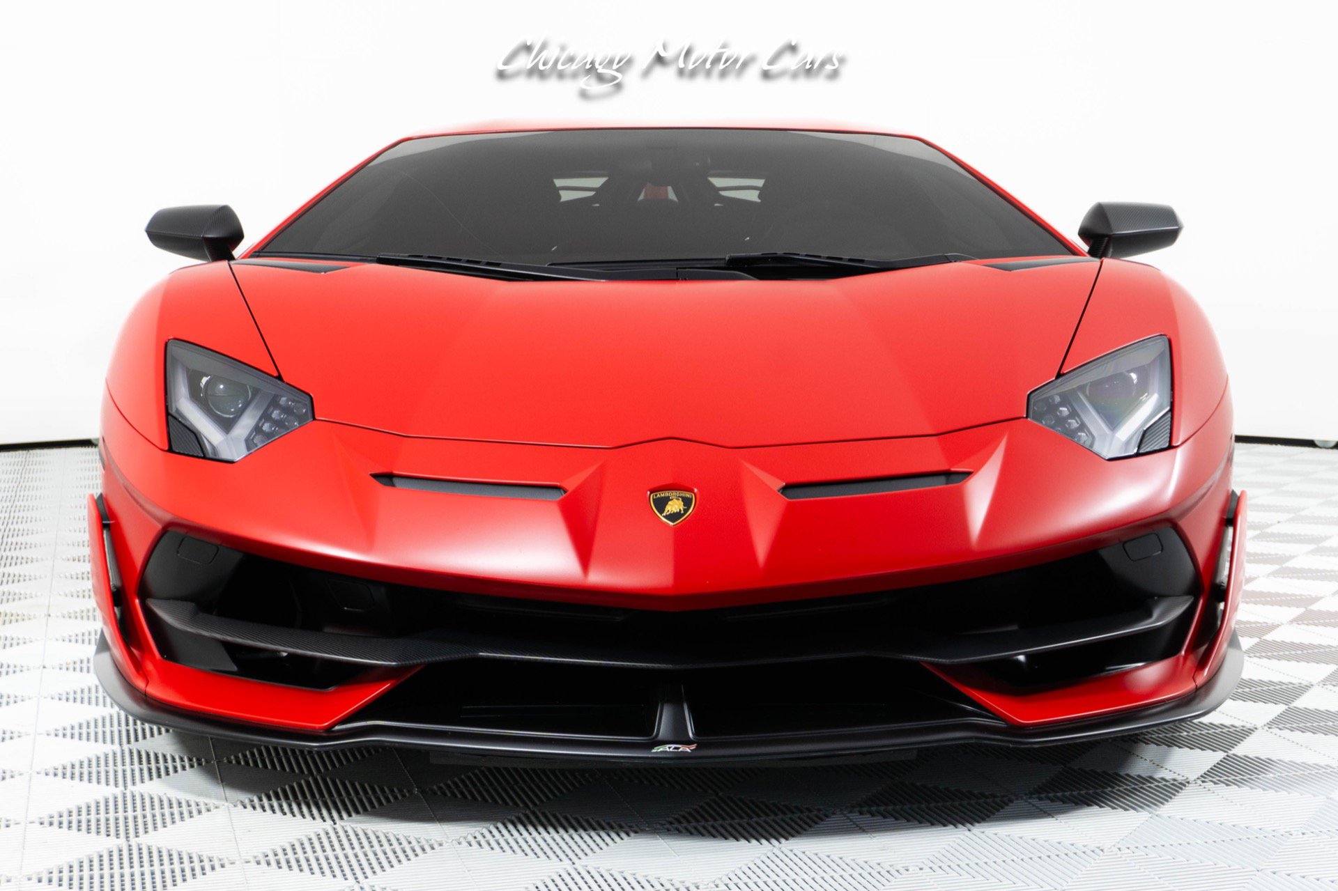 Used 2019 Lamborghini Aventador SVJ AWD/4WD image 9