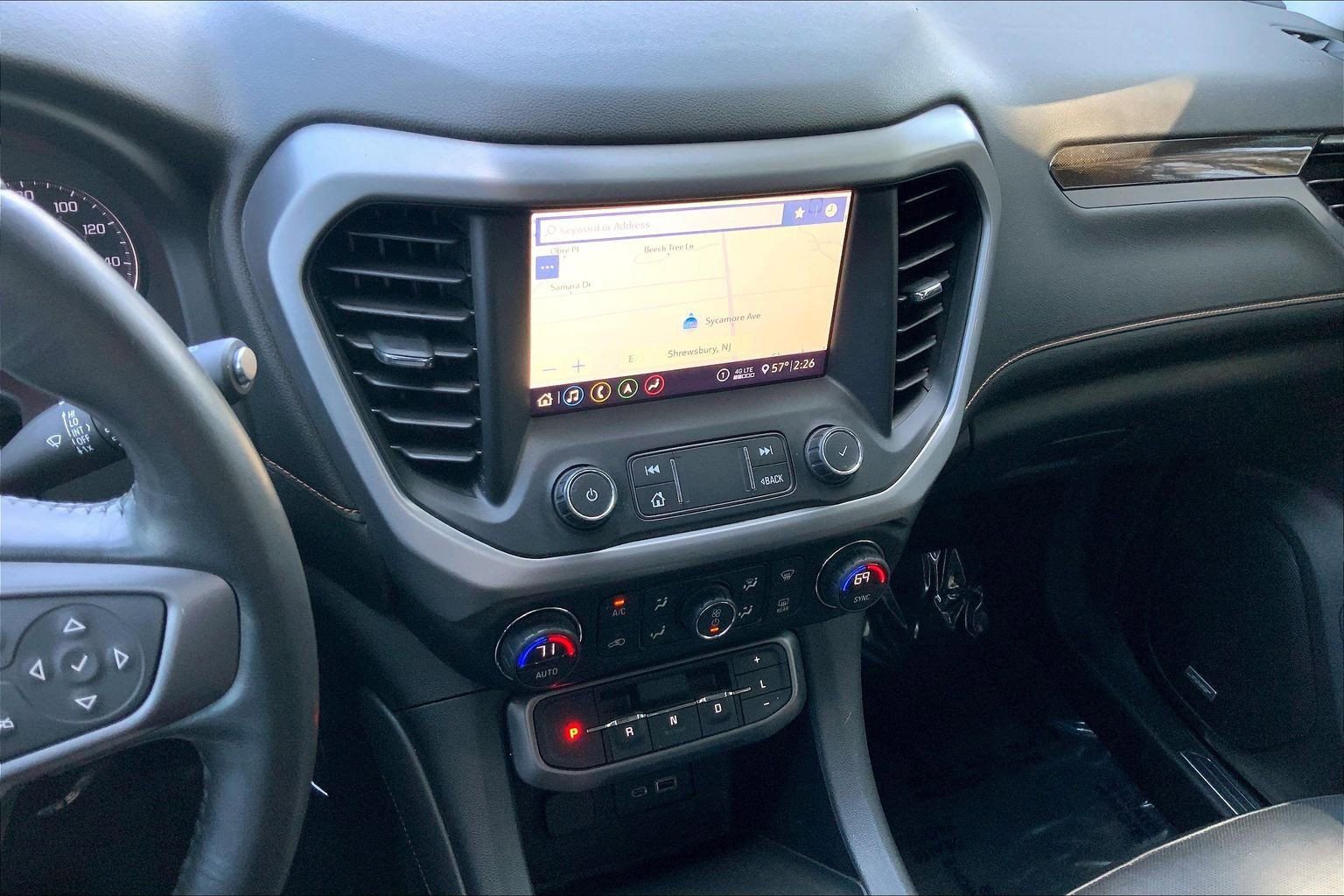 Used 2020 GMC Acadia AT4 w/ Driver Alert Package II image 5