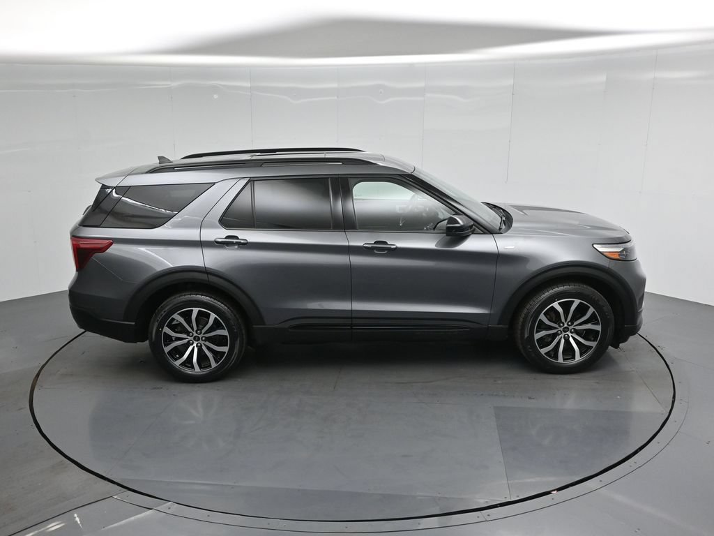 Certified 2022 Ford Explorer ST-Line w/ Class IV Trailer Tow Package AWD/4WD image 39