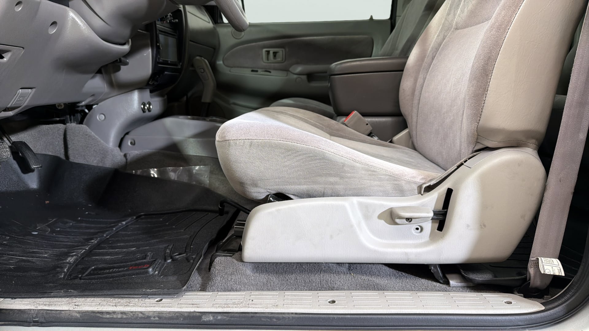 Used 2001 Toyota Tacoma PreRunner RWD image 18