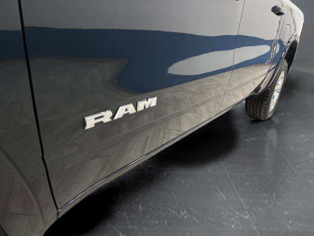 New 2026 RAM 1500 4x4 Crew Cab image 36