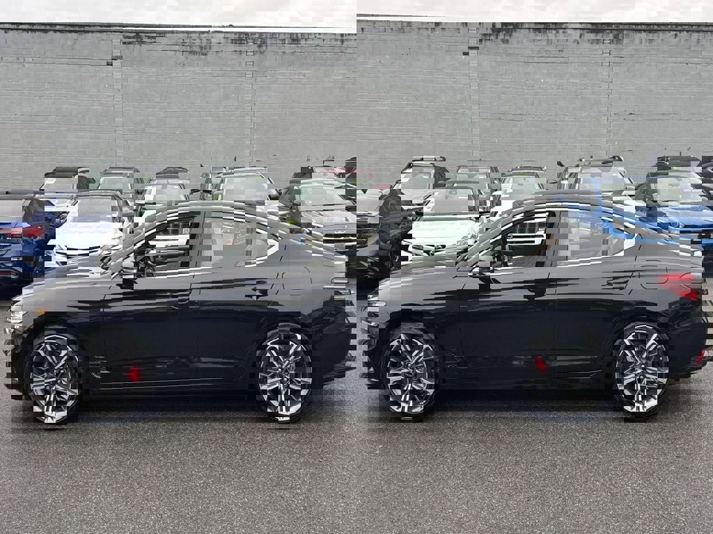 Used 2024 Genesis G70 3.3T Advanced w/ Sport Prestige Package image 8