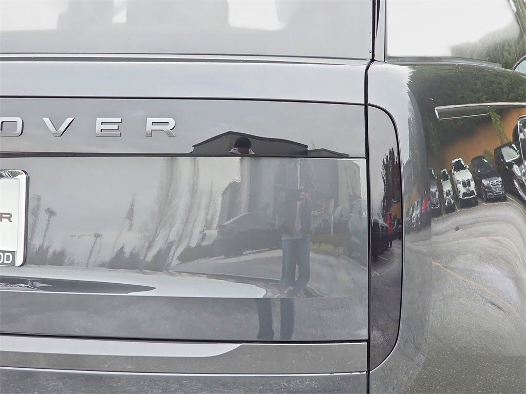 New 2026 Land Rover Range Rover SE image 36