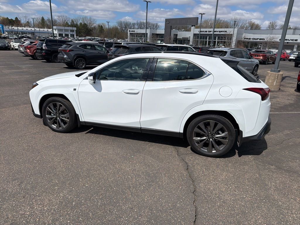 Used 2026 Lexus UX 300h AWD w/ Accessory Package (2T) image 8