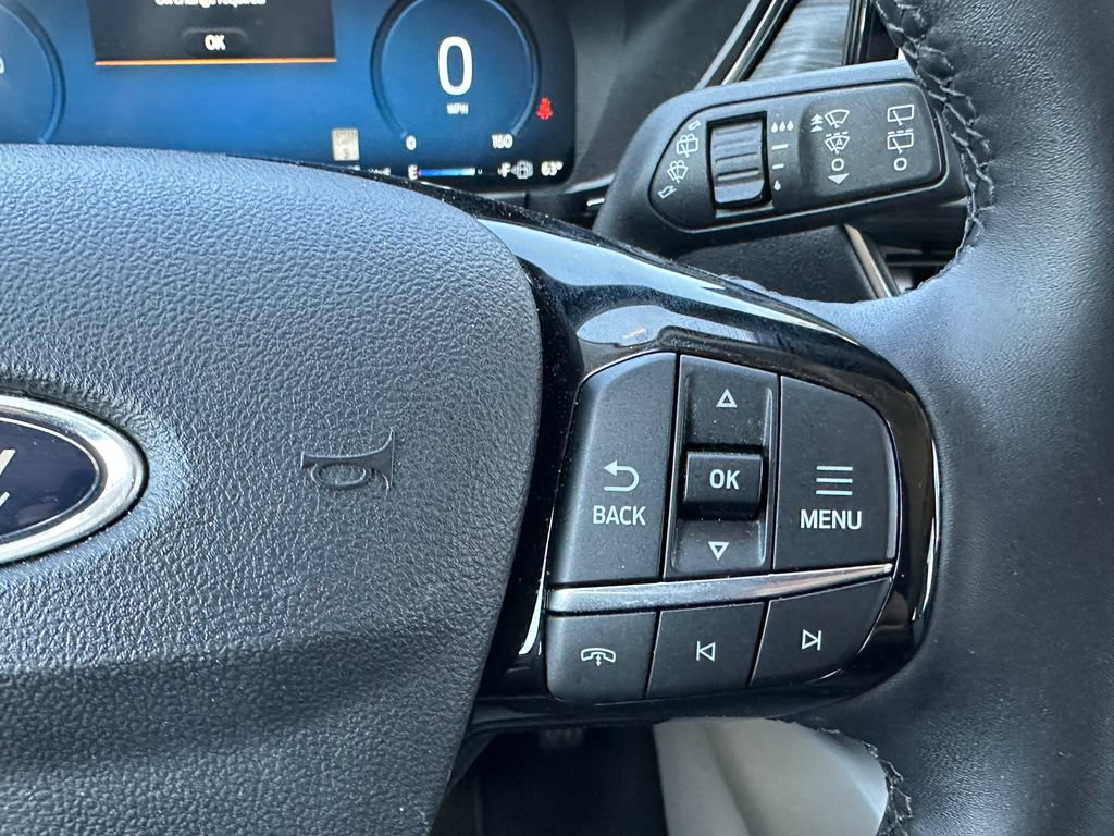 Used 2024 Ford Escape SE w/ PHEV Premium Package FWD image 28