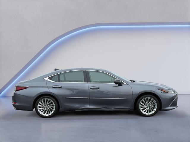 Used 2020 Lexus ES 350 Ultra Luxury w/ Accessory Package 2 FWD image 6