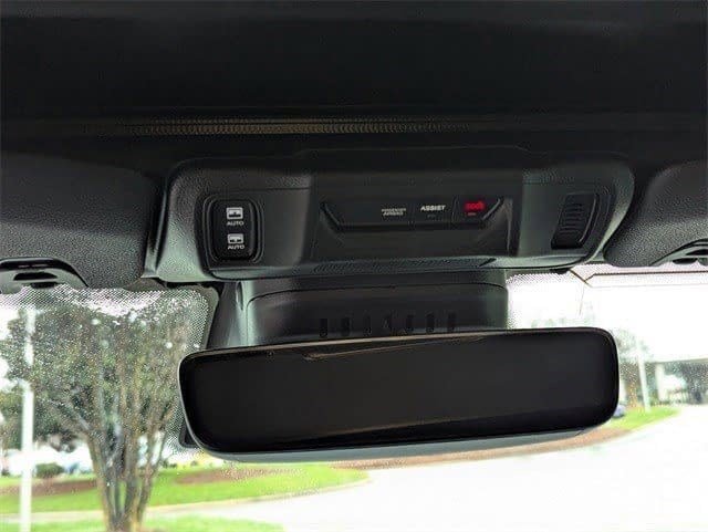 Used 2026 Jeep Wrangler Unlimited Rubicon w/ Technology Group image 27