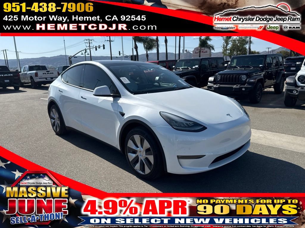 Used 2021 Tesla Model Y Long Range AWD/4WD image 1