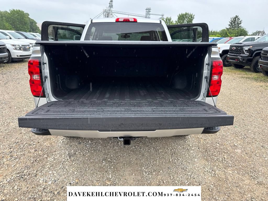 Used 2018 Chevrolet Silverado 1500 LT w/ All Star Edition AWD/4WD image 29