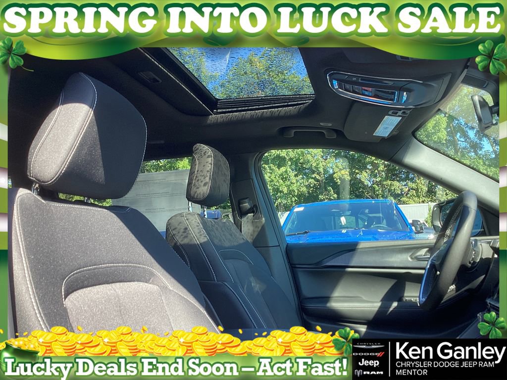 New 2025 Jeep Grand Cherokee L Laredo w/ Luxury Tech Group I image 19