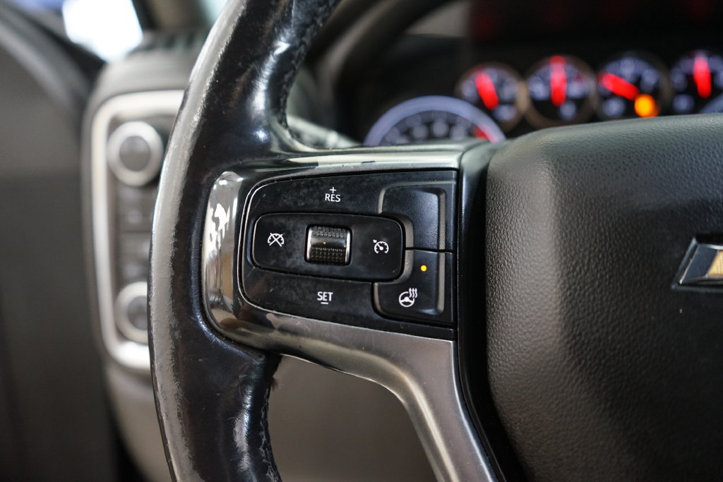 Used 2020 Chevrolet Silverado 1500 LT w/ All-Star Edition AWD/4WD image 31