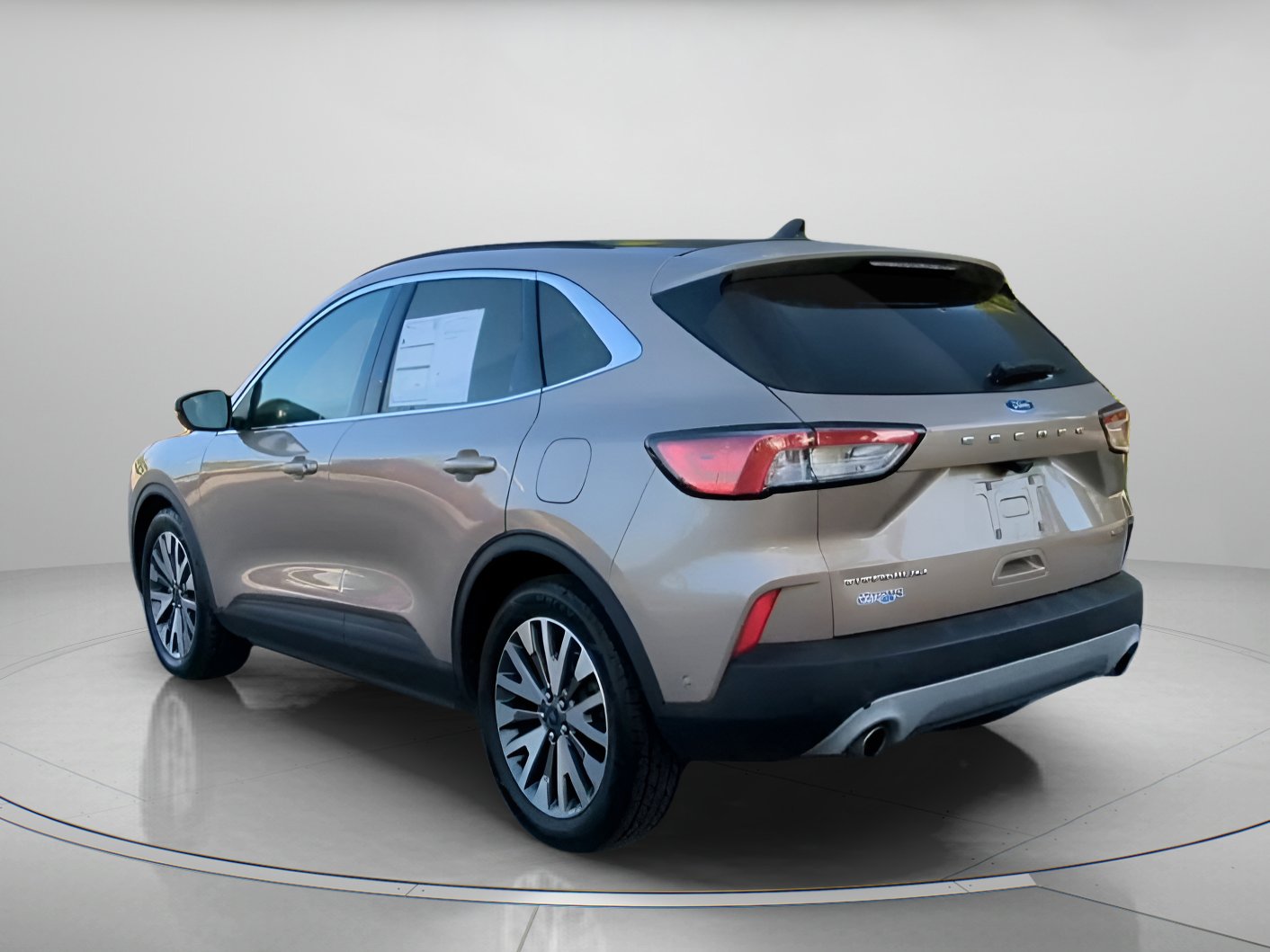 Certified 2020 Ford Escape Titanium w/ Titanium Premium Package 2.0 FWD image 21