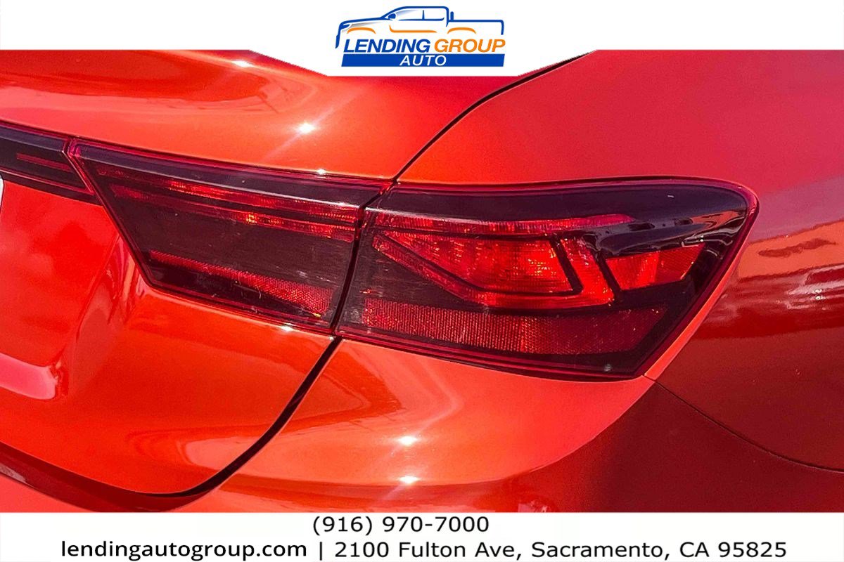 Used 2022 Kia Forte LXS image 8