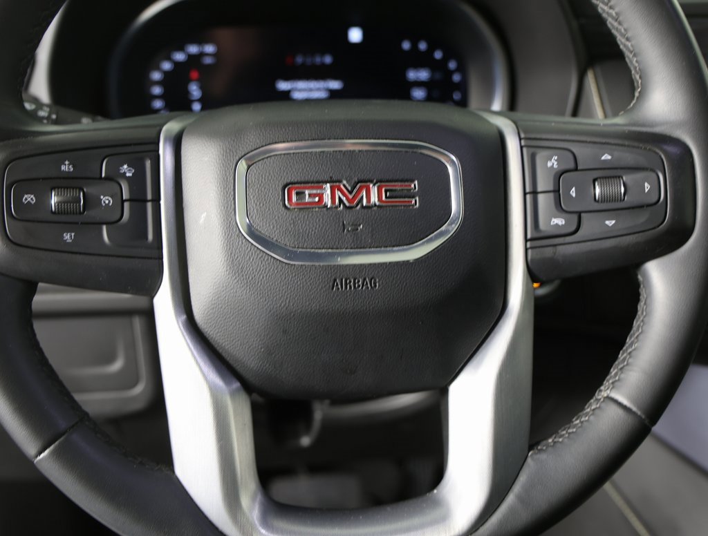 Used 2023 GMC Yukon SLT image 15