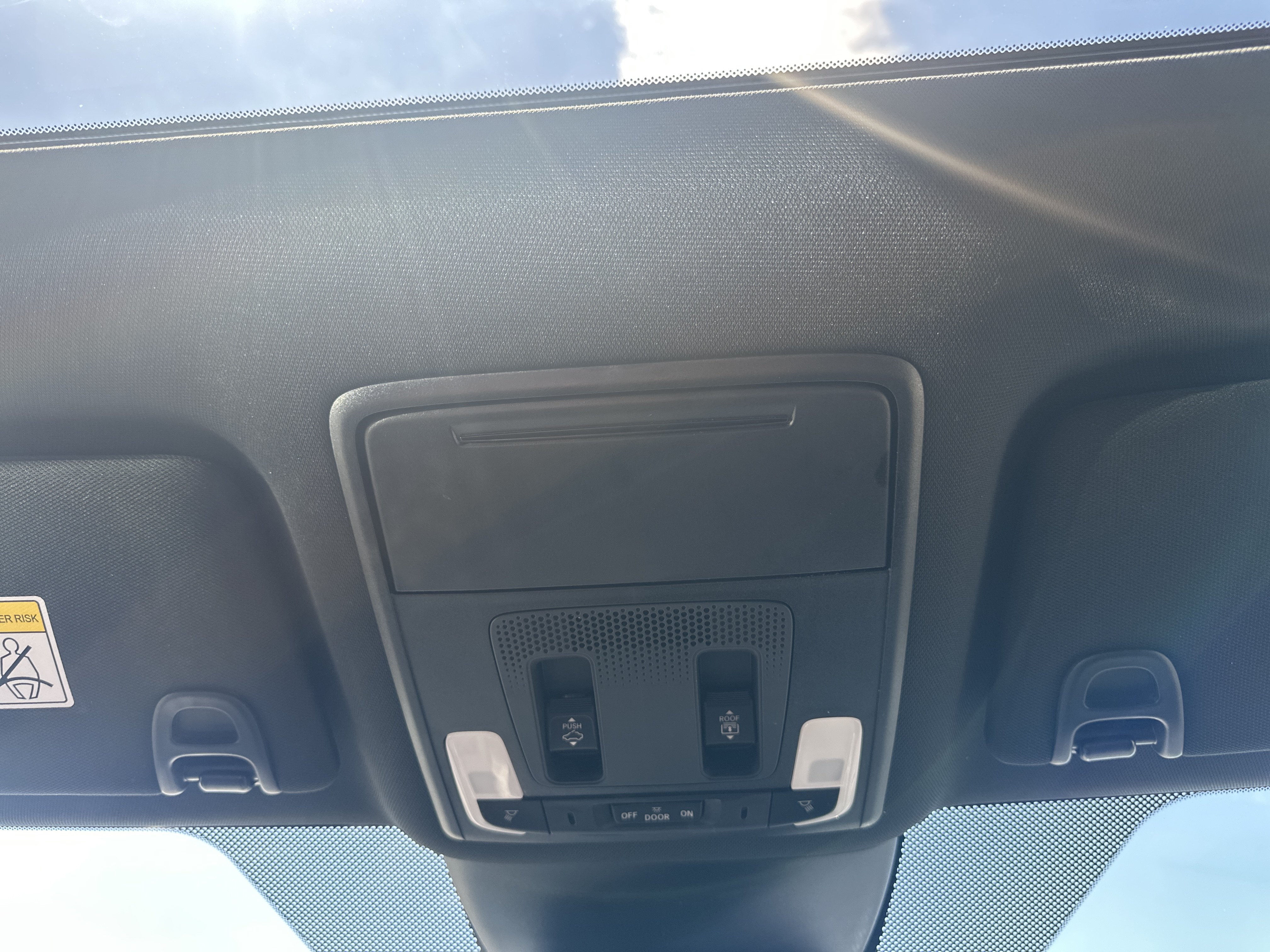 Certified 2024 Honda Pilot TrailSport image 32