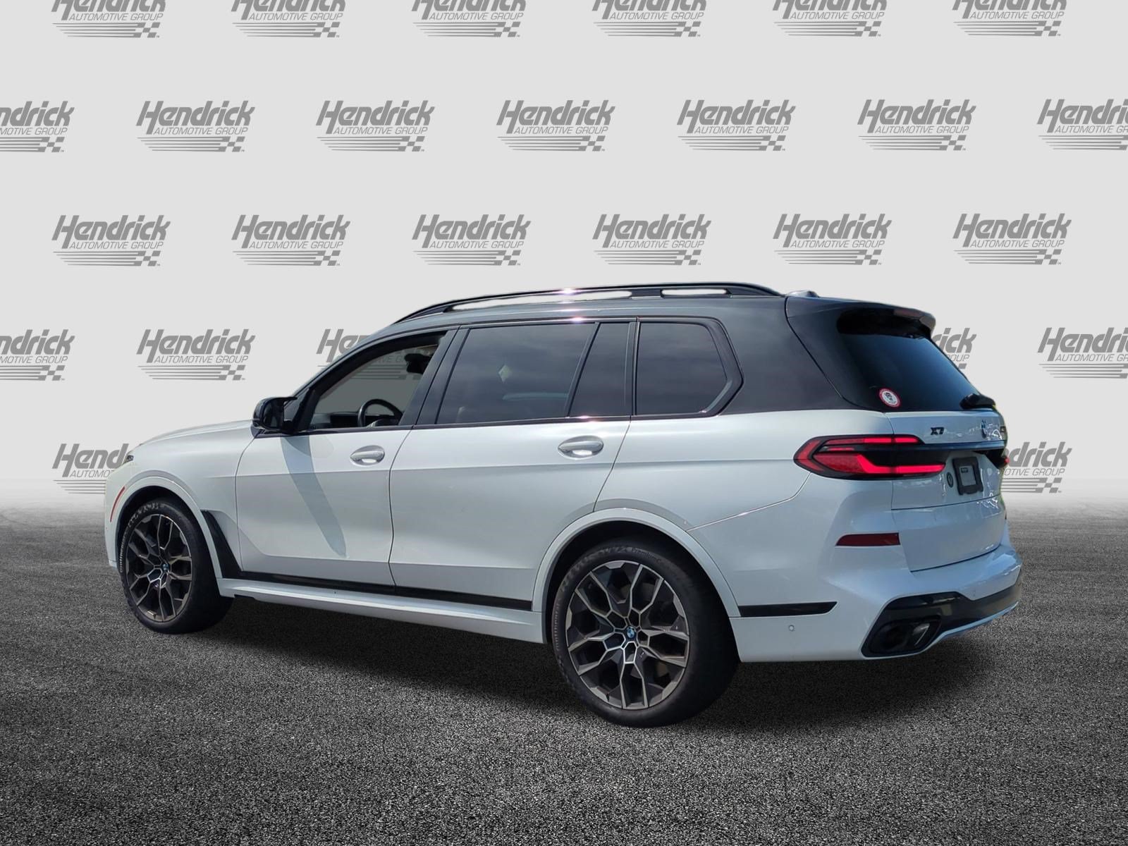 Used 2024 BMW X7 M60i w/ Executive Package AWD/4WD image 8