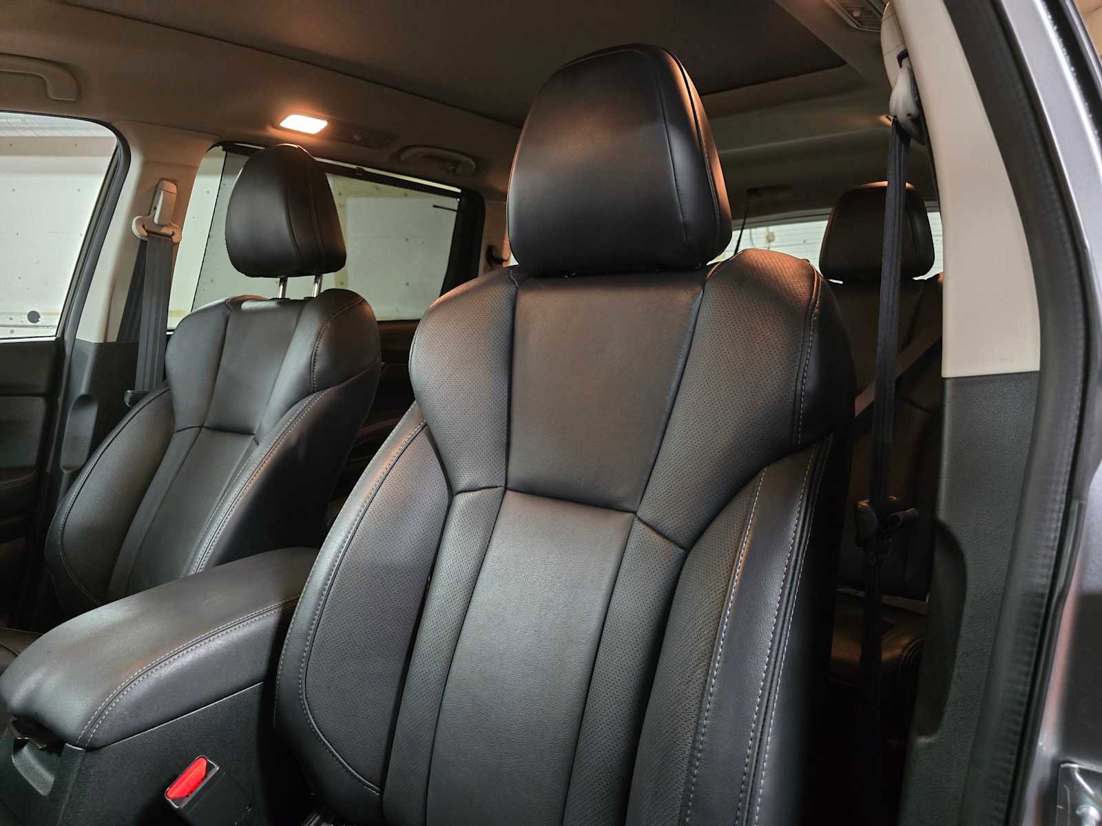 Used 2024 Subaru Ascent Limited w/ Technology Package image 24