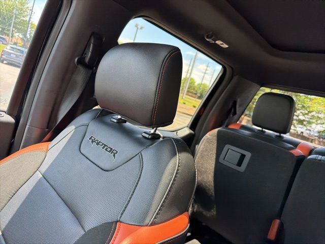 Used 2018 Ford F150 Raptor w/ Equipment Group 802A Luxury AWD/4WD image 20