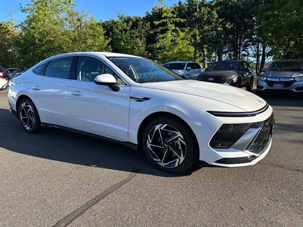 New 2026 Hyundai Sonata SEL AWD/4WD image 8