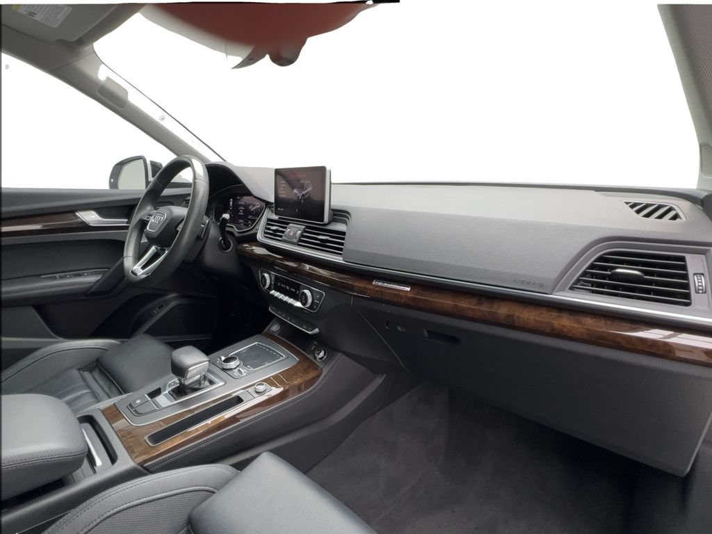 Used 2019 Audi Q5 Prestige w/ Prestige Package AWD/4WD image 32