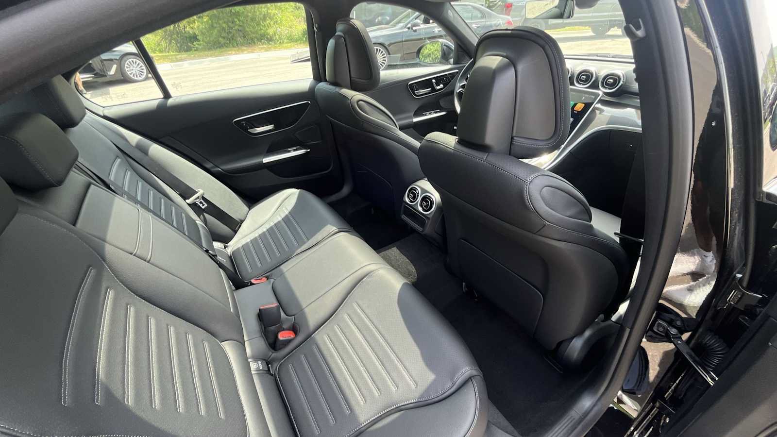 New 2026 Mercedes-Benz C 300 4MATIC Sedan image 11