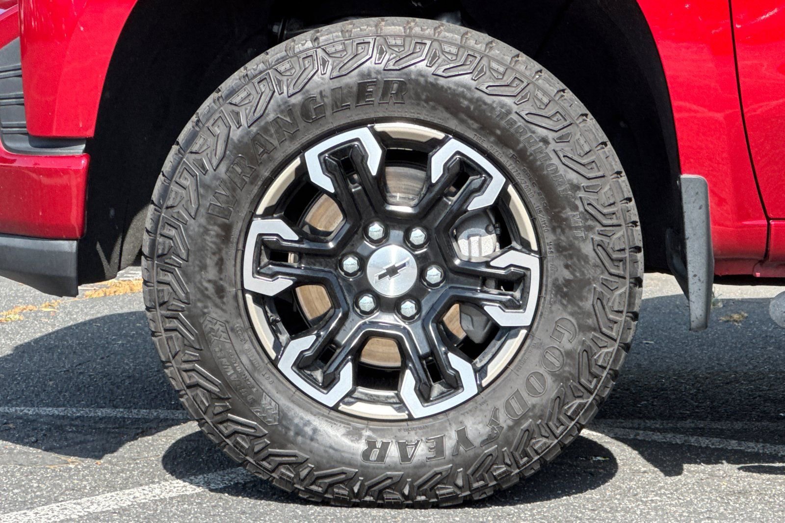 Used 2021 Chevrolet Silverado 1500 RST AWD/4WD image 25