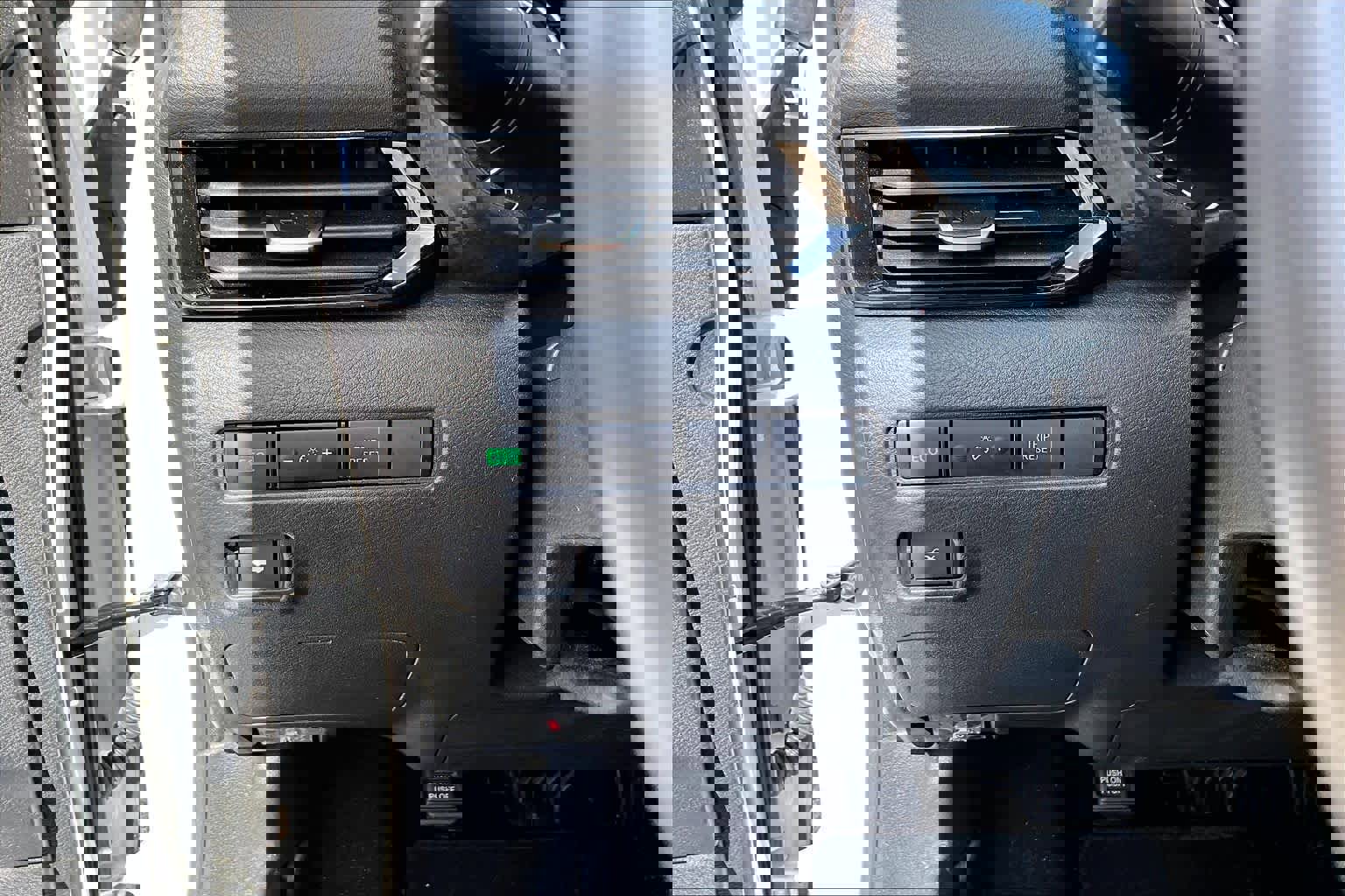 Certified 2023 Nissan Sentra SV w/ Trunk Package image 33