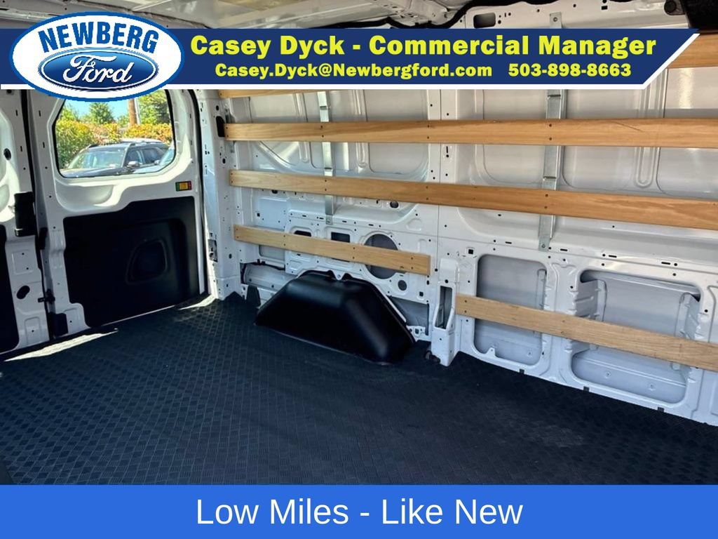 Used 2025 Ford Transit 250 Low Roof w/ Exterior Upgrade Package RWD image 9