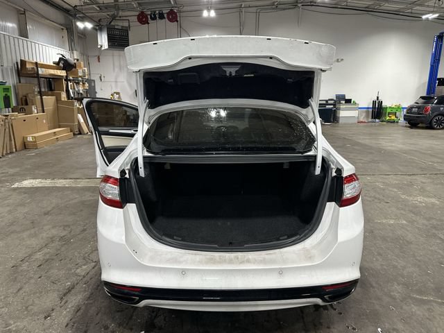 Used 2016 Ford Fusion Titanium FWD image 25