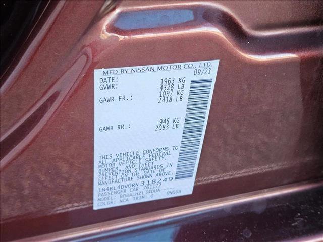 Used 2024 Nissan Altima 2.5 SV image 24