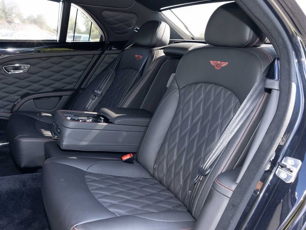 Used 2019 Bentley Mulsanne image 46