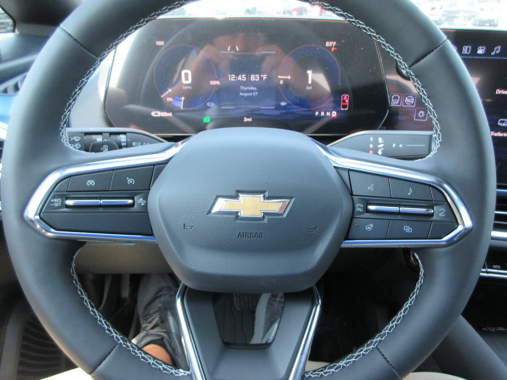 New 2026 Chevrolet Equinox EV LT FWD image 23