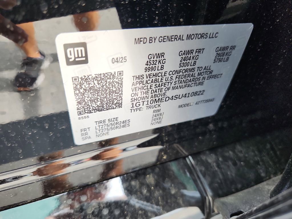 New 2025 GMC Sierra EV Denali image 16