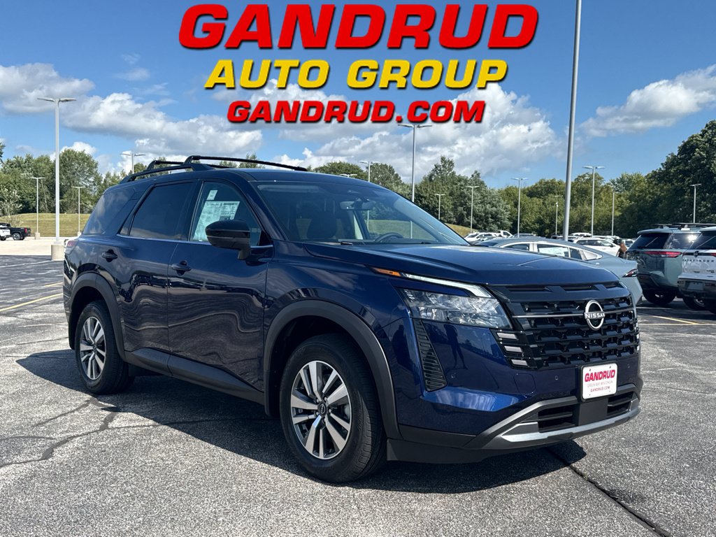 New 2026 Nissan Pathfinder SL