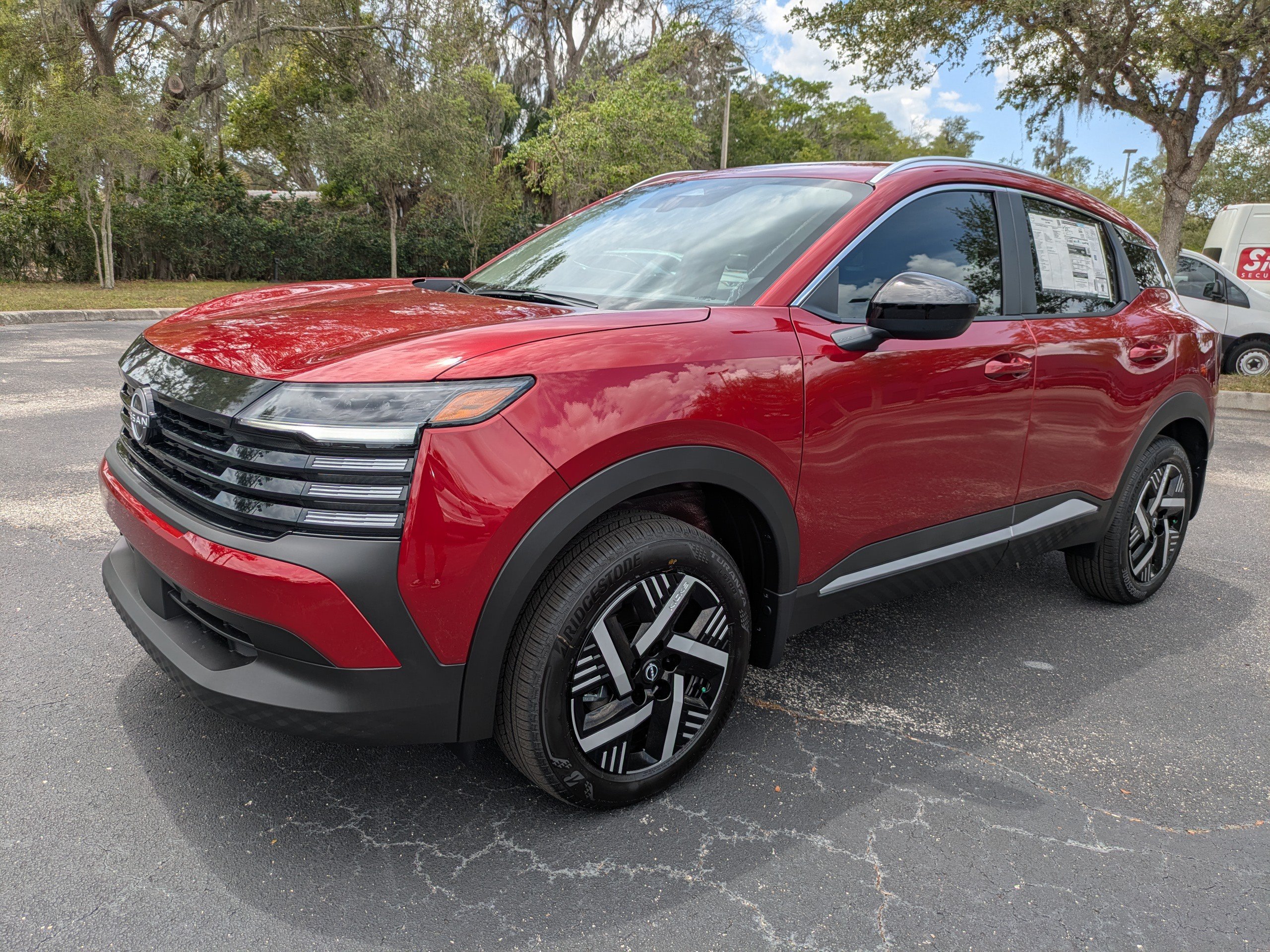 New 2026 Nissan Kicks SV w/ Charging Package FWD image 8