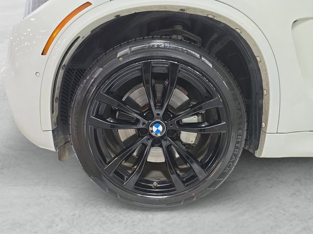 Used 2018 BMW X5 xDrive50i w/ M Sport Package AWD/4WD image 23